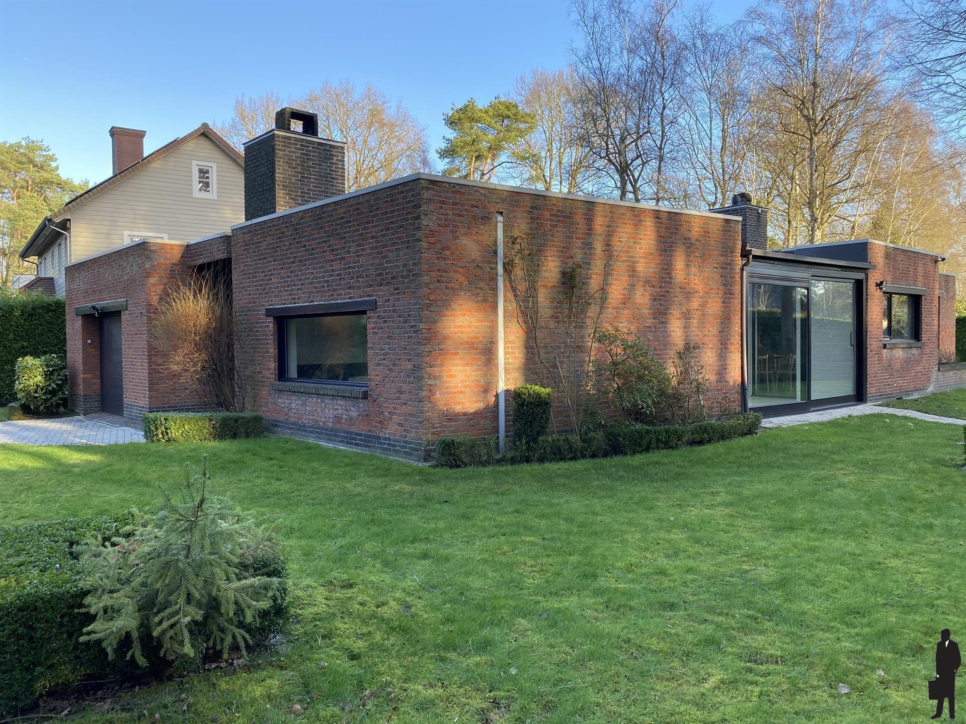 Maison à louer à Schoten avec 4 chambres - photo 1