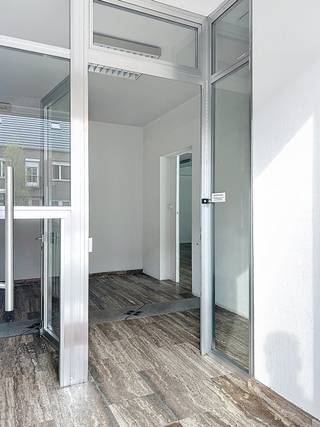 Commercial for rent in Herenthout