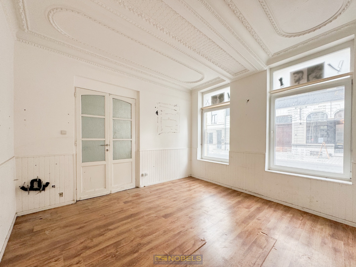 Te koop, Dakappartement met handelsruimte op centrale ligging te Ronse - photo 1