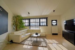 Altijd gedroomd van wonen in het centrum van Londerzeel, maar toch weg van de drukte?Deze woning biedt het beste van beide werelden. Slechts de hoek...