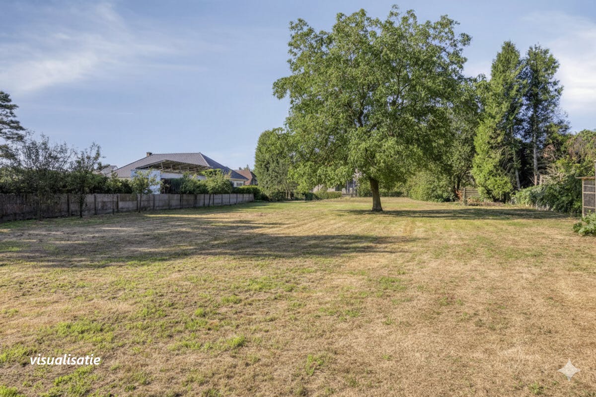 villaperceel van 2445m² met te slopen woning te koop in Geel - foto 3