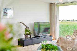 Discover this exceptionally luxurious 3-bedroom apartment, ideally located in one of Nieuwpoort’s most sought-after locations. Situated on the...