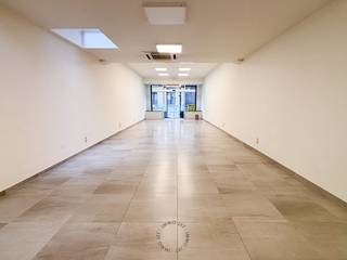 Commercial à louer à Beveren-Kruibeke-Zwijndrecht