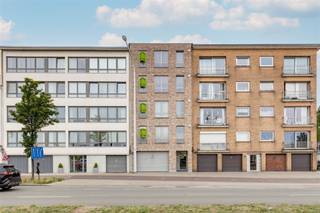 Vergund betonnen opbrengsteigendom (Bjr 2006) bestaande uit 5 appartementen en een inpandige garagebox aan de Groenendaallaan in Merksem...