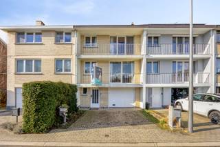 Découvrez cette charmante maison bel-étage — une opportunité intéressante tant pour les investisseurs que pour les futurs occupants.La maison dispose...