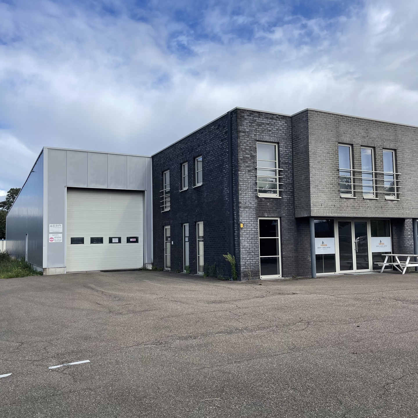 Commercieel te huur in Oudsbergen - foto 1