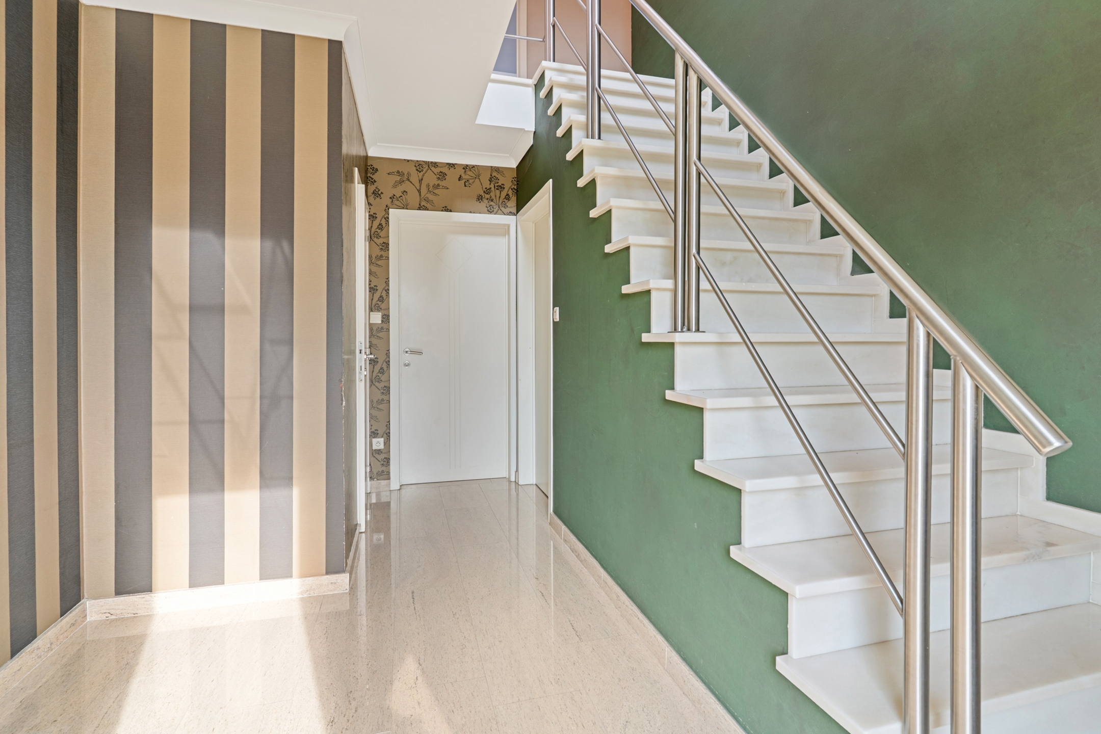 Charmante gezinswoning (4slpk) op 664 m² in hartje Vosselaar - foto 2