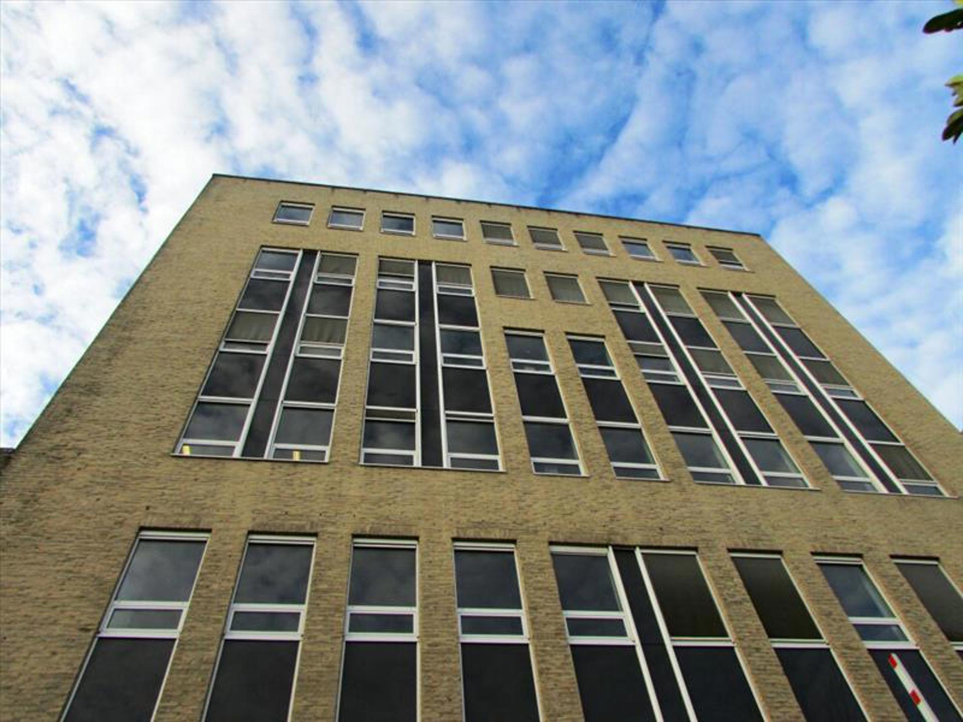 Commercial for rent in Ixelles - photo 3