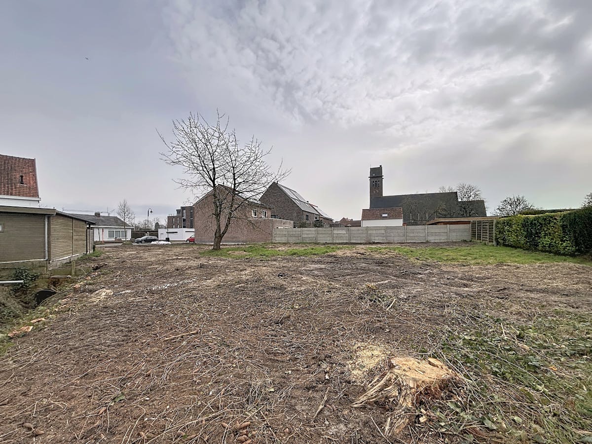 Residentieel gelegen bouwgrond (950m²) voor halfopen bebouwing in Aalter - foto 5