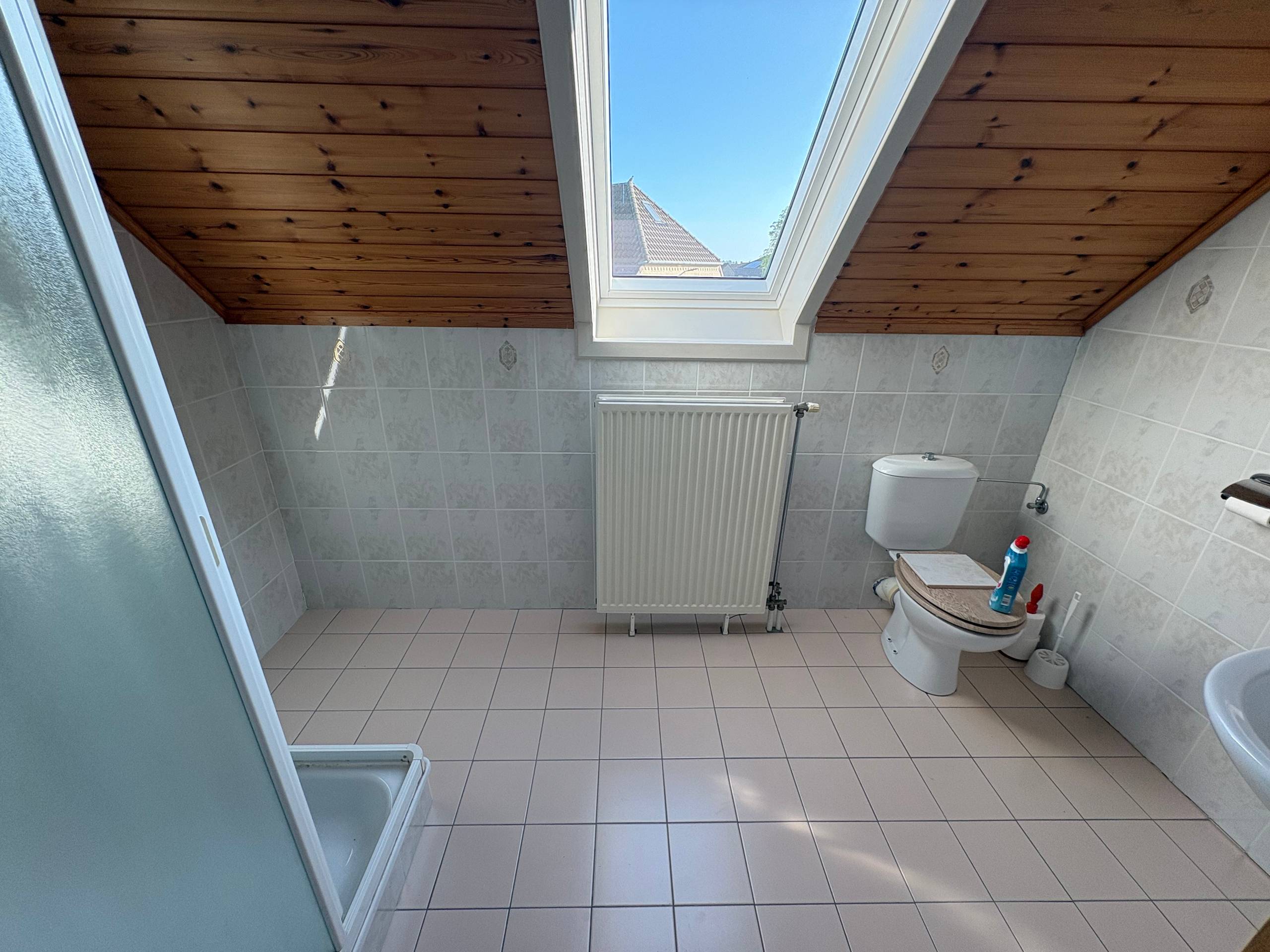 Roeselare - Woning met 2 slaapkamers en garage - foto 5