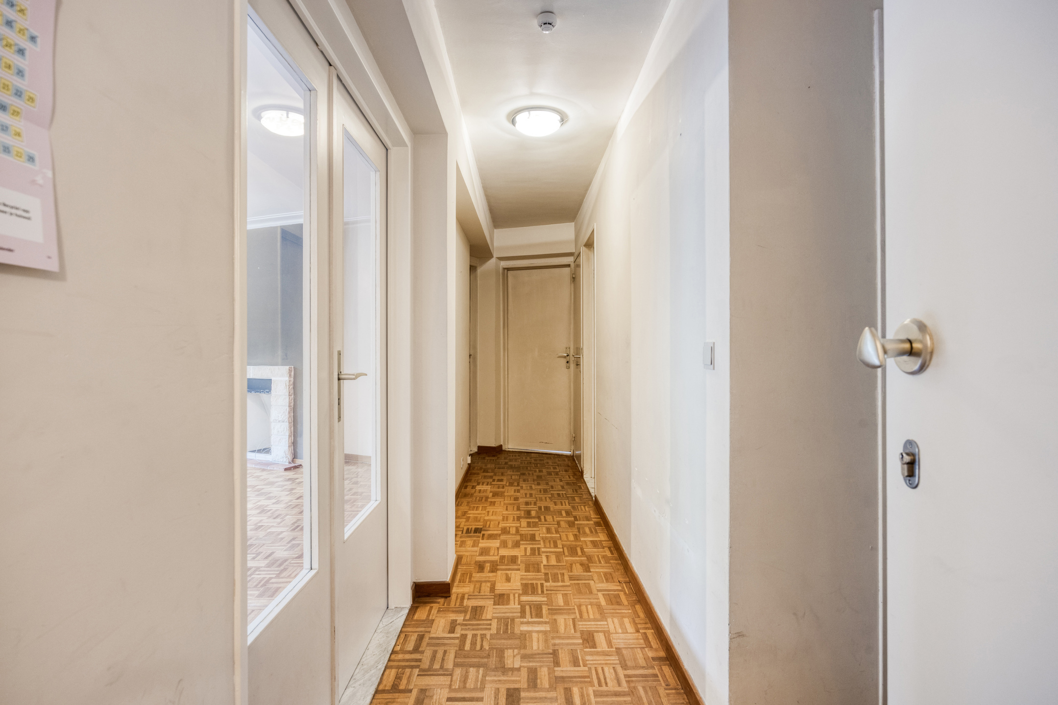 Ruim hoekappartement met veel lichtinval, nabij het Rivierenhof - foto 2