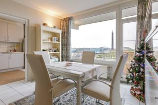 Instapklaar 2-slaapkamerappartement met groot terrasEPC: BMobiscore: 8,9/10Dit instapklare appartementen van 71m2 heeft een fijne doordachte...