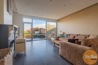 KIJKDAG ZAT. 21/02/26 VAN 10u TOT 13u (OP AFSPRAAK!!)HELDERGEM - LICHTRIJKE GEZINSWONING MET TUIN EN GARAGEDeze solide constructie is gelegen in het...