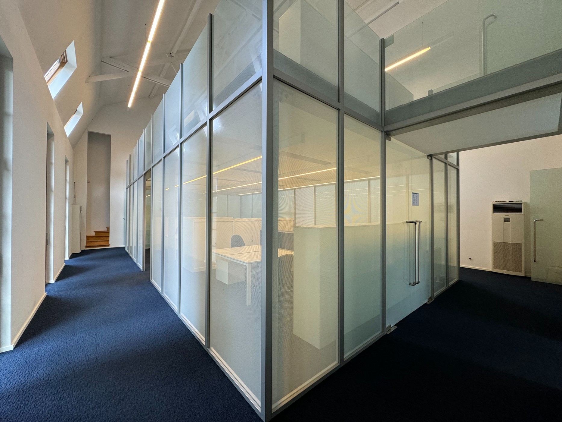 Kantoorruimte 464 m² prachtig gelegen vlak aan de Leie in Sint-Martens-Latem - photo 3