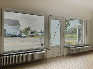 Op een zeer goede ligging in Peer bieden wij dit ruime handelspand te huur aan. Het pand heeft voorheen dienst gedaan als bakkerij en beschikt...