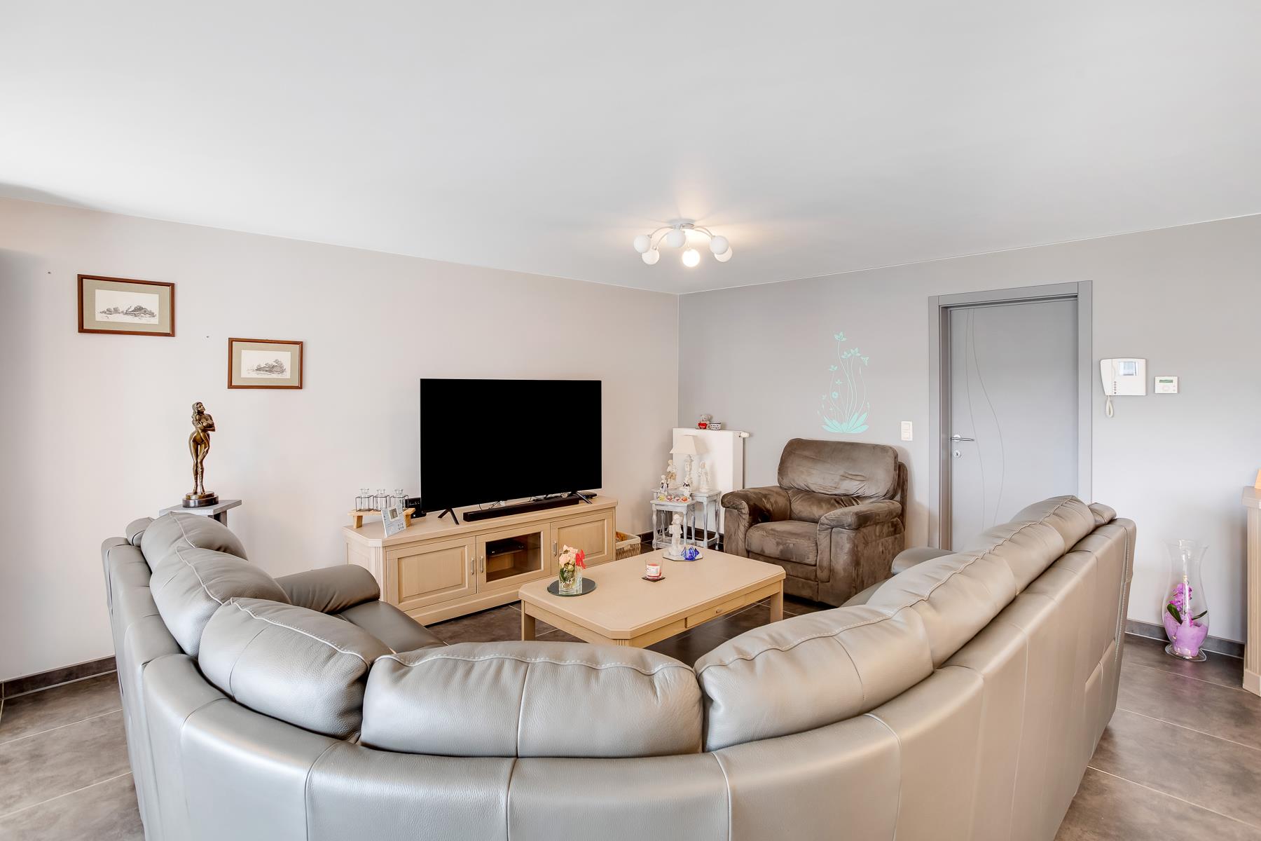 Luxueus appartement van 144 m² in het centrum van Mol. - foto 4