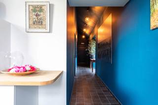 Dit unieke handelspand is gelegen op de authentieke locatie “Qville”, de vroegere Quarantainestallen, op een mooi domein van maar liefst 1,7...