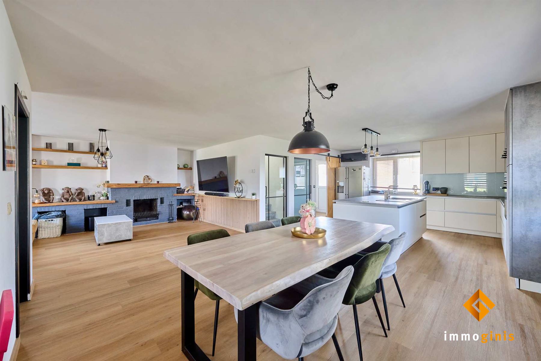 Gerenoveerde woning met 3 ruime slaapkamers, op een prachtige locatie vlakbij het centrum van Bocholt. - foto 5