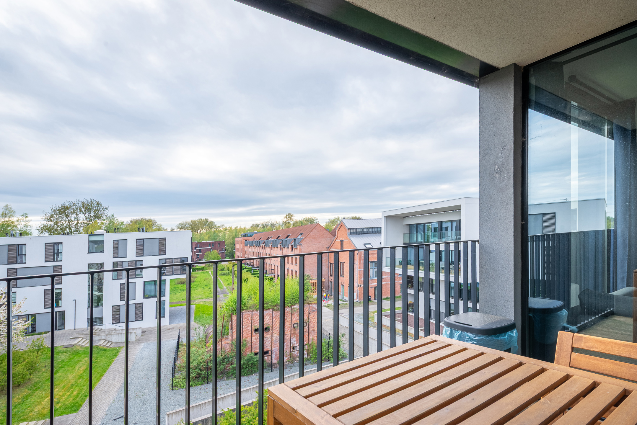 Recent appartement met zonnig terras op toplocatie - foto 3