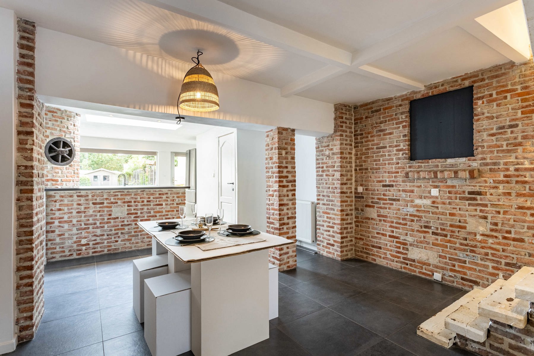 Charmante, instapklare woning met tuin op rustige locatie - foto 4