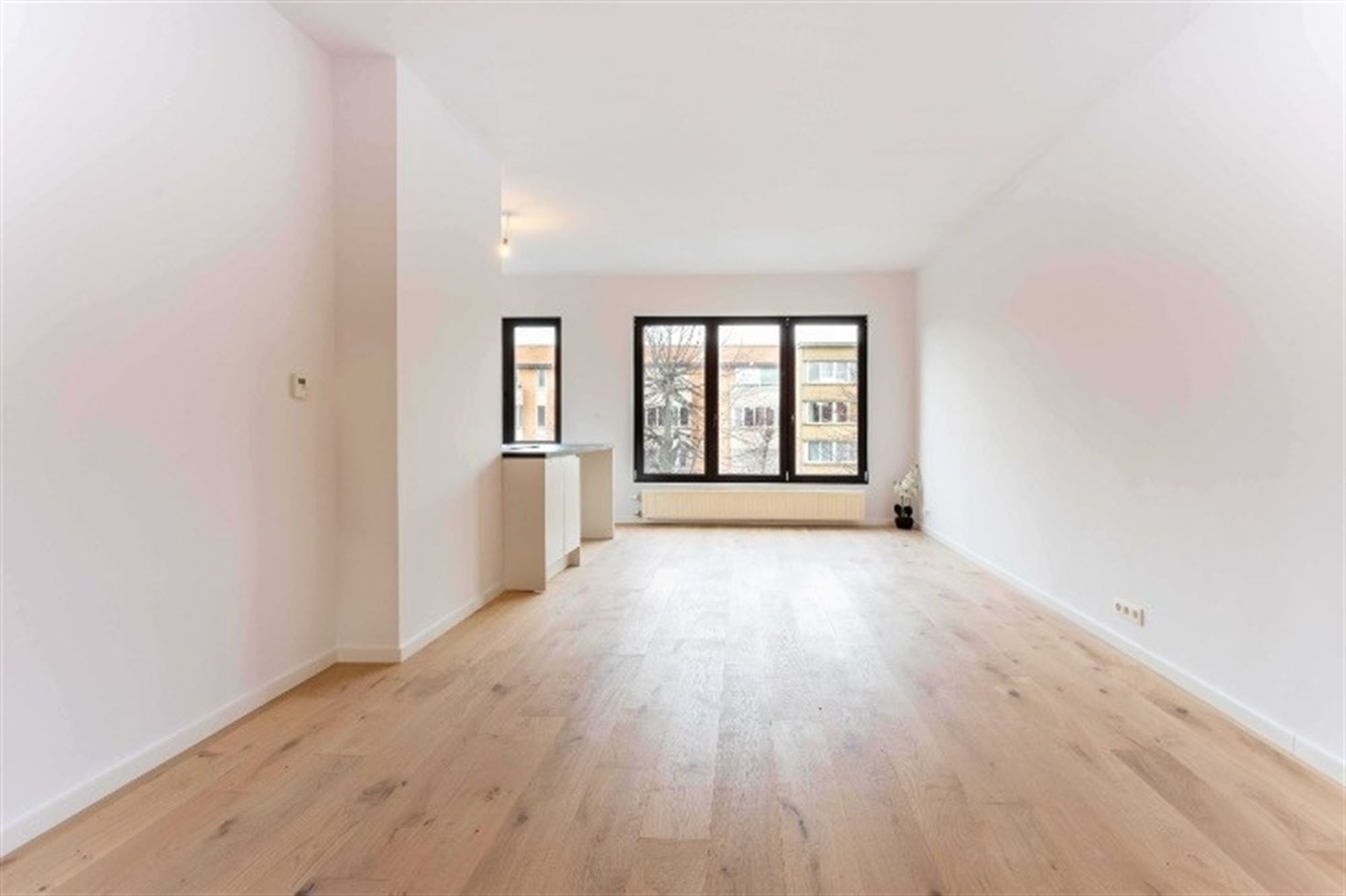 Gerenoveerd 2-slpk appartement nabij Rivierenhof - foto 4