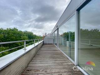 CASALINA Real Estate offers for rent – DUPLEX-PENTHOUSE of 101 m² with a beautiful terrace (17 m²) on the 5th floor with elevator.Located close to...