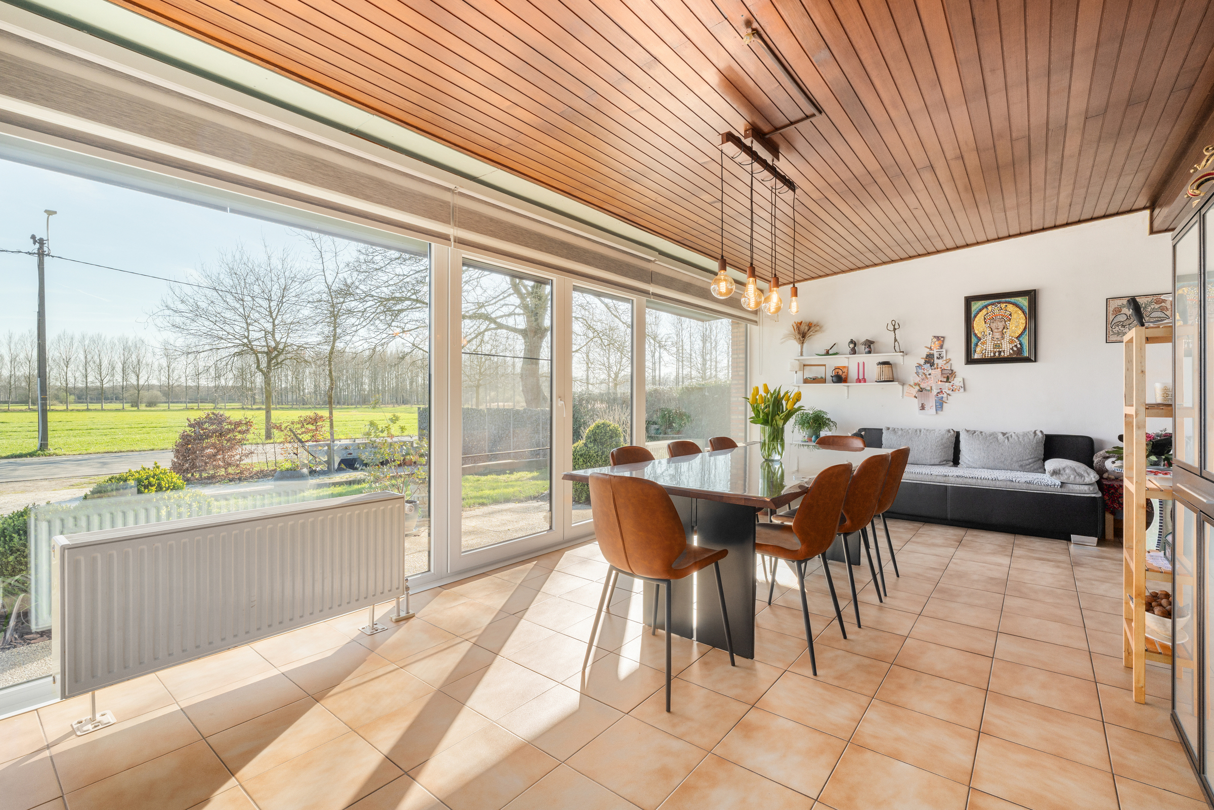 TIJDLOZE BUNGALOW MET PRACHTIGE UITZICHTEN (950m²) - foto 3