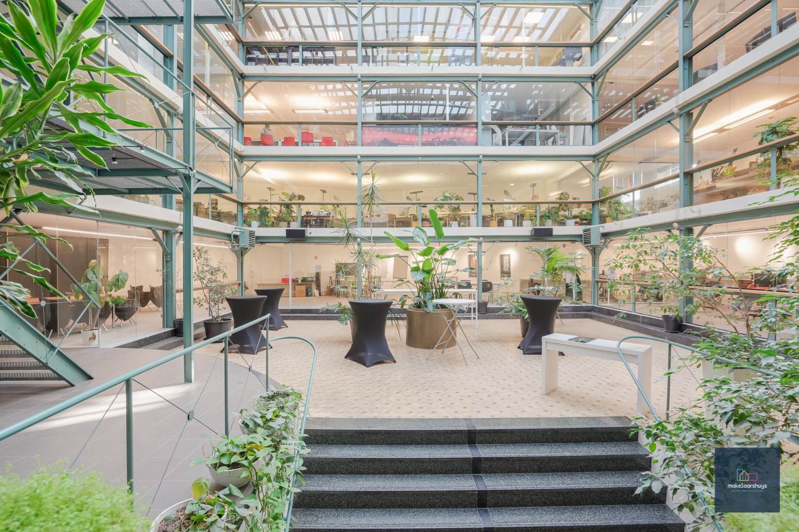 Privatieve kantoorruimte met gebruik van gemene delen - foto 2