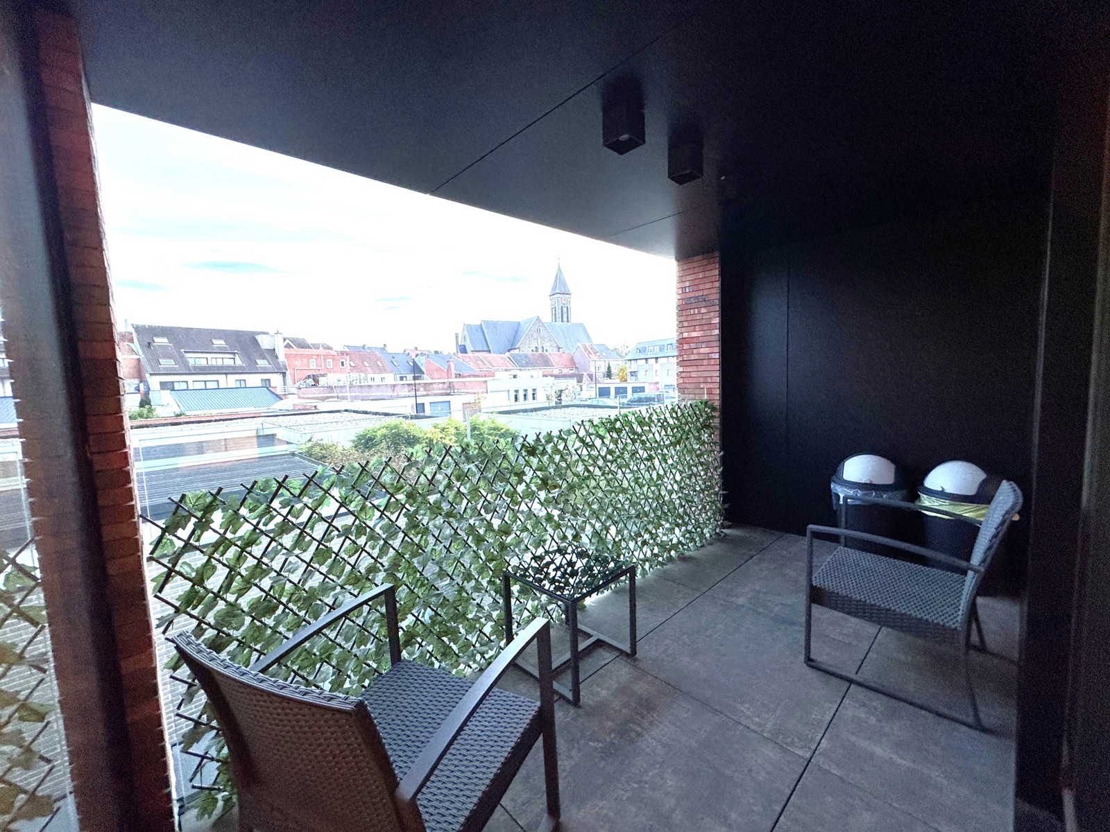 PRACHTIG APPARTEMENT MET TERRAS NABIJ CENTRUM OOSTROZEBEKE - foto 4