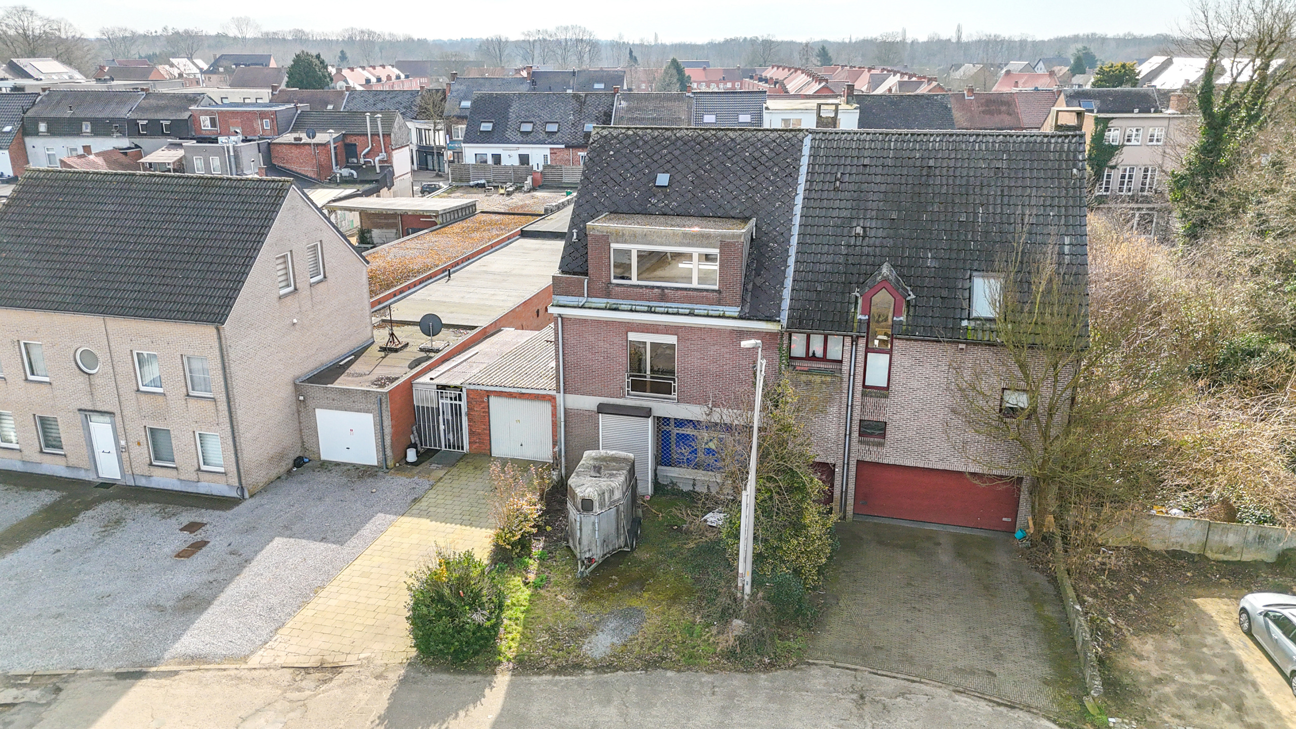Ruwbouw woning om af te werken met opslagruimte in Heusden! - foto 4