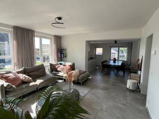 Prachtig appartement in het pittoreske Fortem op een boogscheut van het bruisende Veurne.Dit appartement bevindt zich op de gelijkvloerse verdieping...