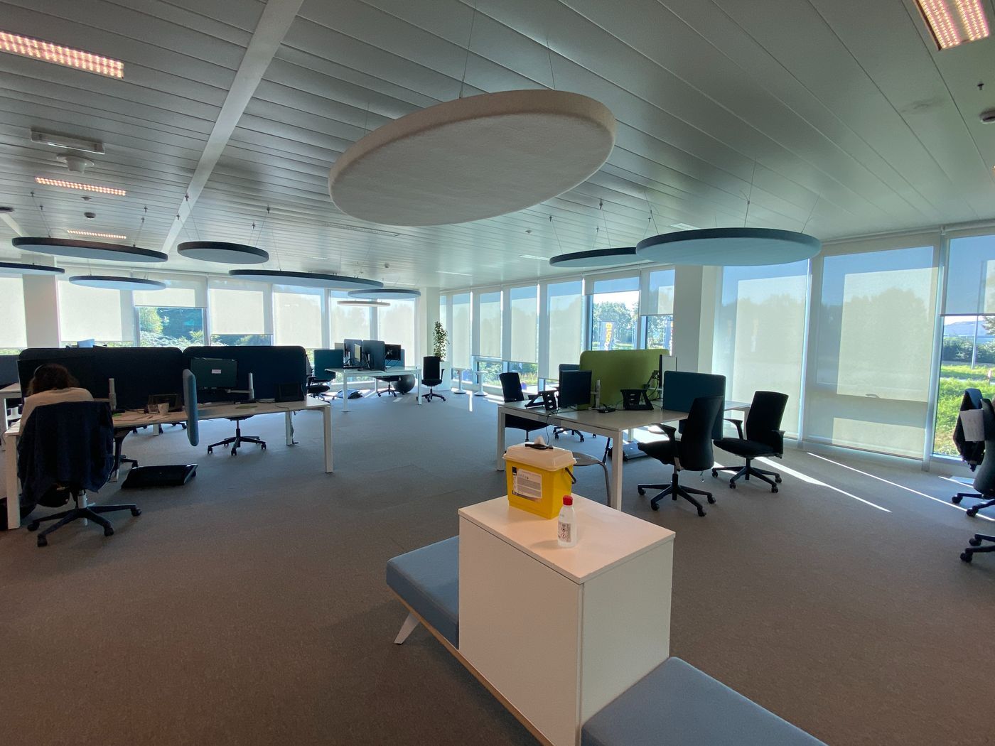 Bureaux haut de gamme de 625 m² à louer dans les Blue Towers - photo 4