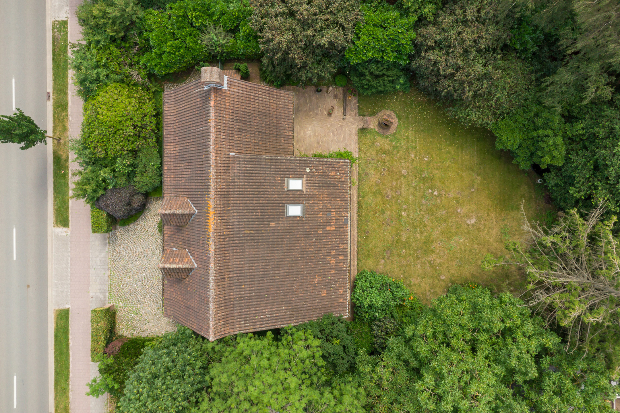 Charmante te renoveren fermette op knap perceel van 970 m2 - foto 5