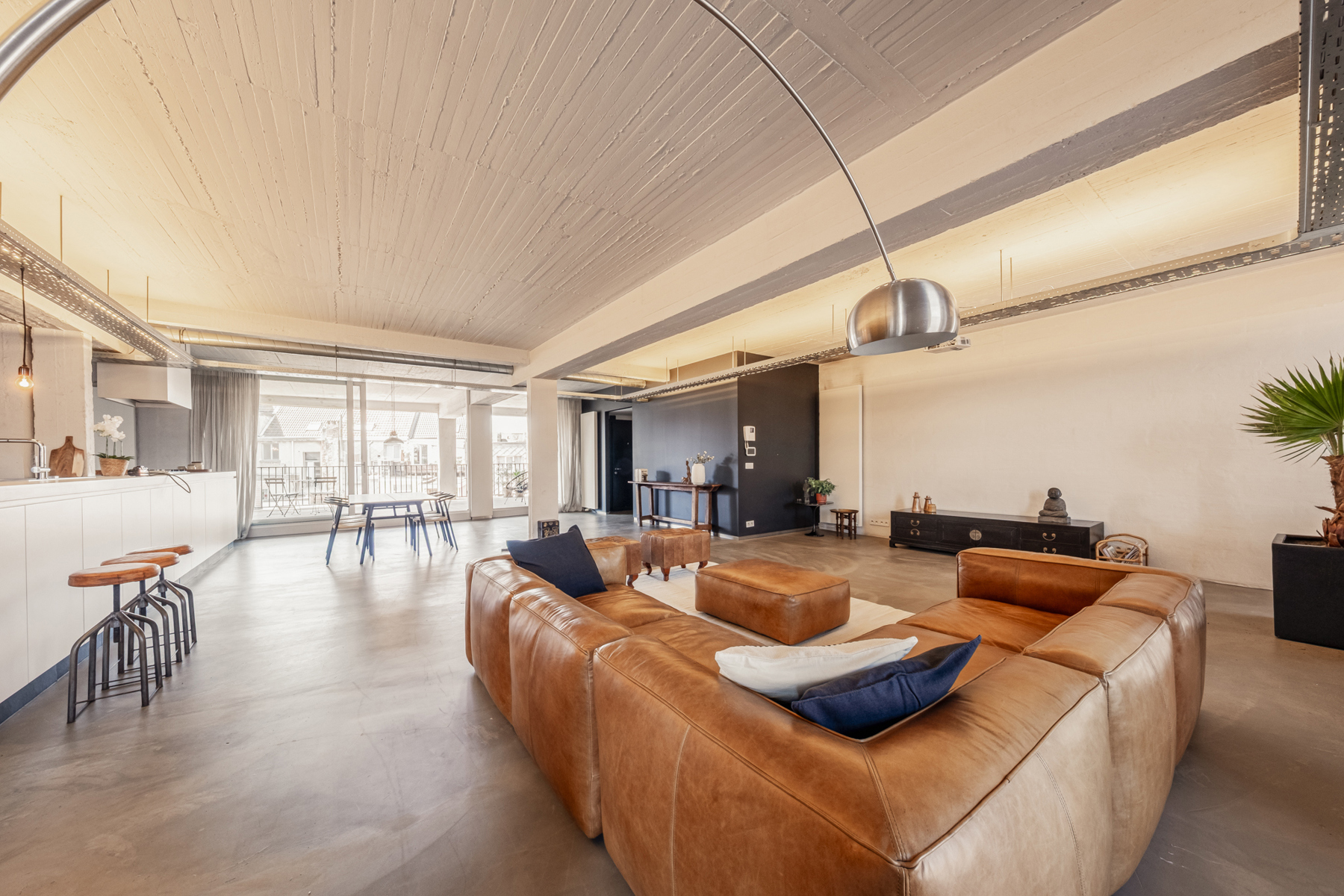 Loft met 2 slaapkamers en mega terras in Zurenborg - foto 1