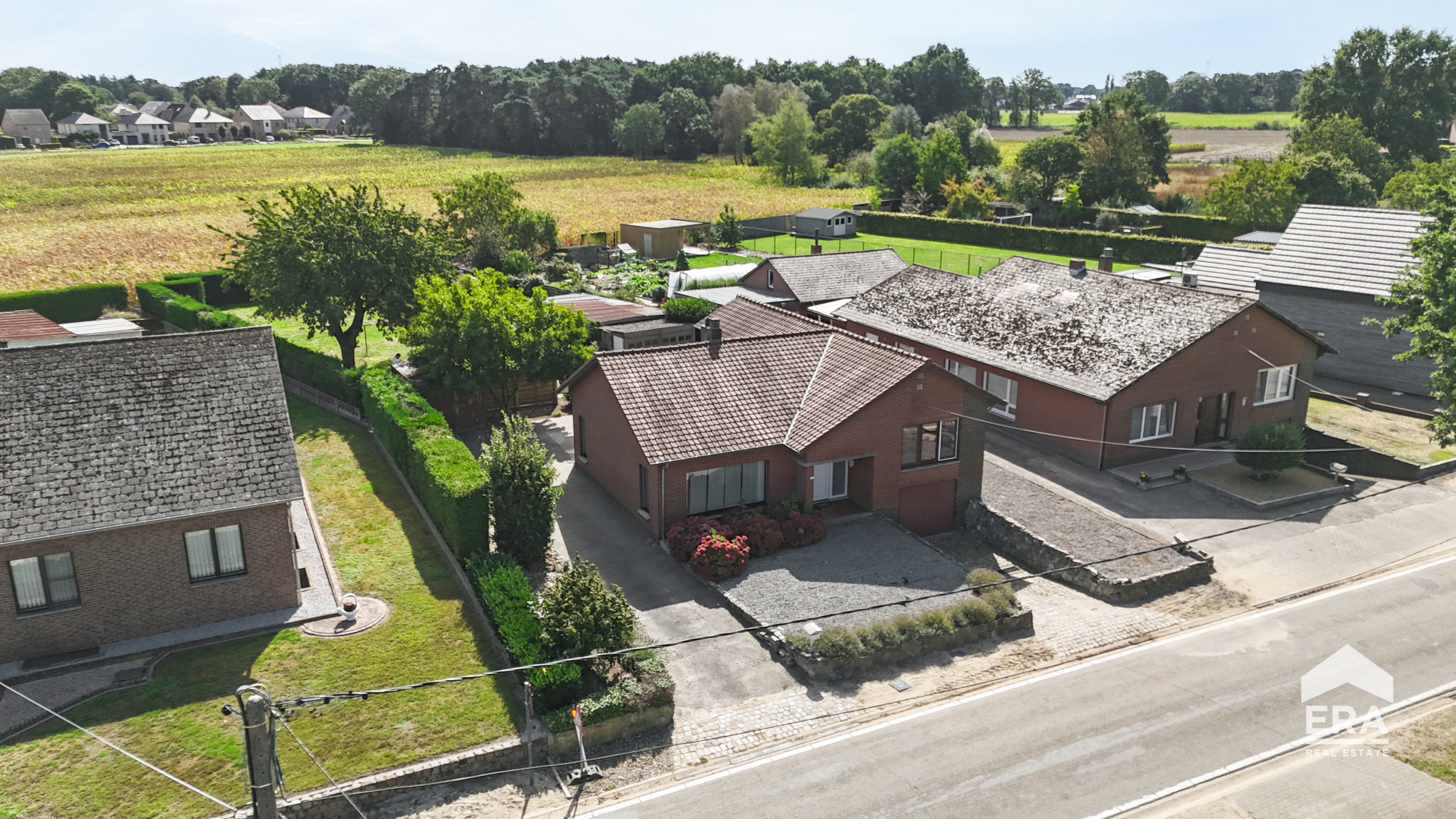 toffe, instapklare split-level woning met 3 slk te Peer - foto 1