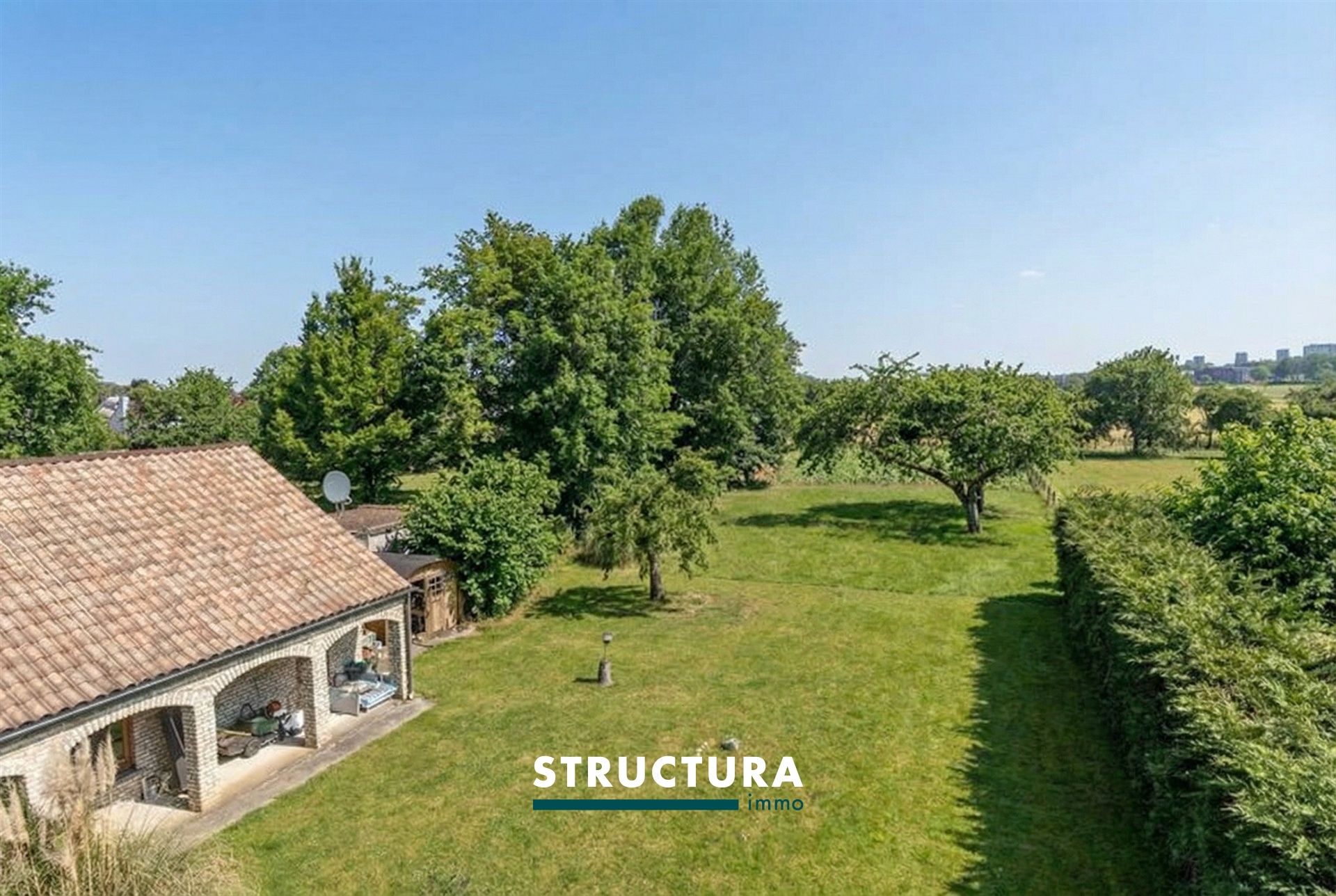 Instapklare villa met 4 slaapkamers, grote tuin en absolute privacy - foto 4