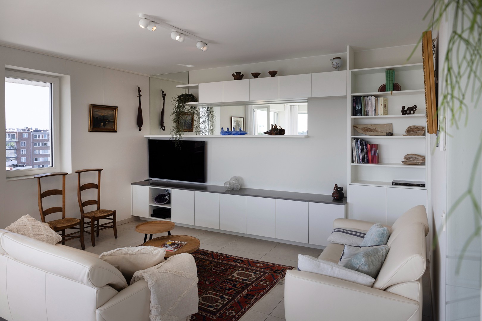 Lichtrijk wonen op de 5de verd. van een iconische woontoren. - foto 4