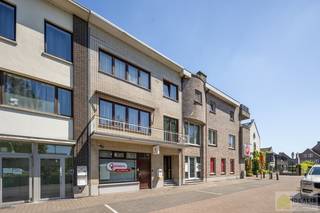 IDEALIS VASTGOED - OVERDRACHT AANDELEN PATRIMONIUMVENNOOTSCHAP MET IN HAAR ACTIEF MEERDERE ONROERENDE GOEDEREN GELEGEN TE STADSWAAG 3, STADSWAAG...