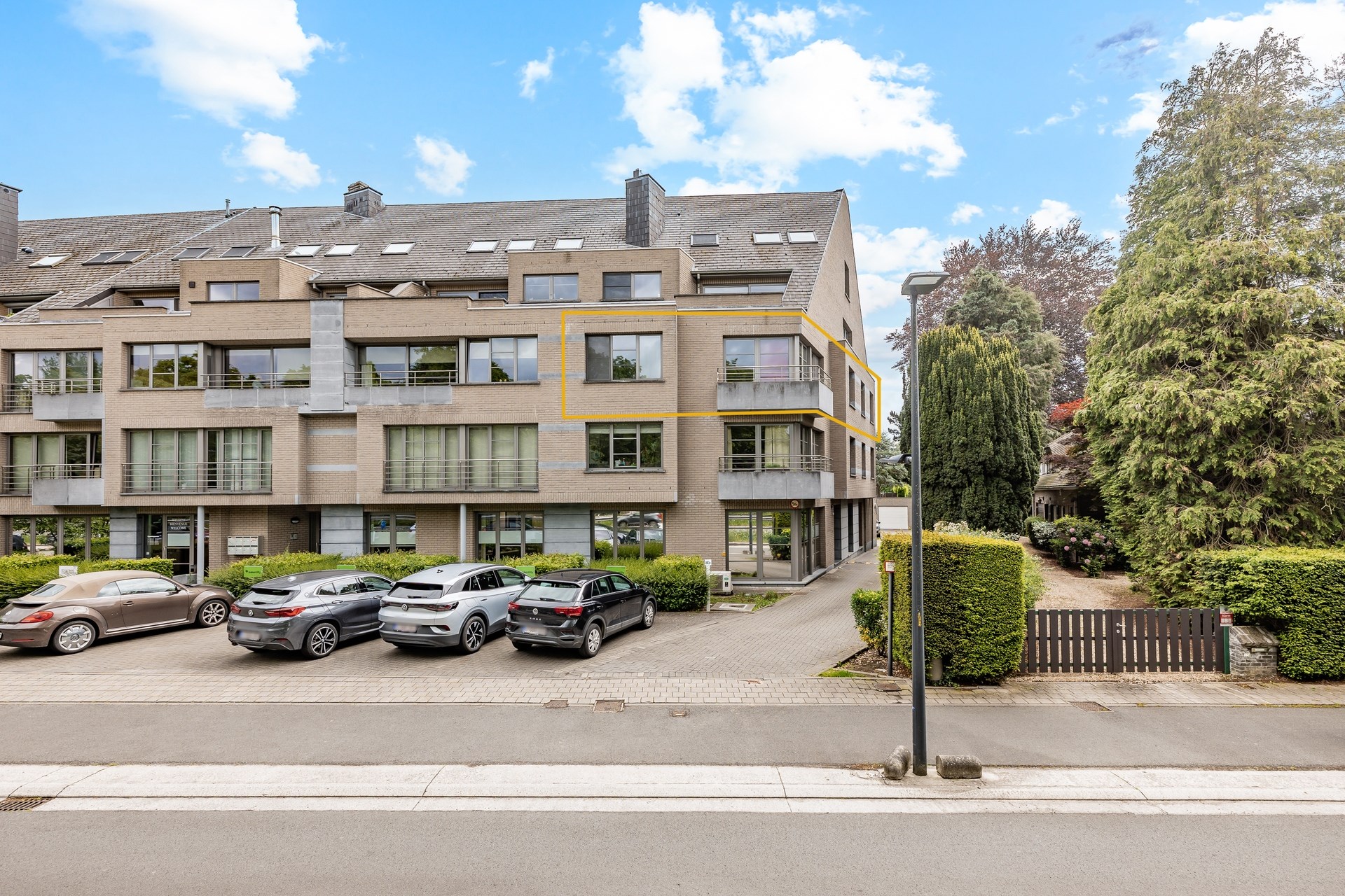 Apartment for sale in Aalst with 3 bedrooms - photo 1
