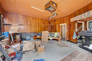 This commercial property is located in an excellent location on the Veemarkt in Lier. The location is centrally located near the center of Lier...