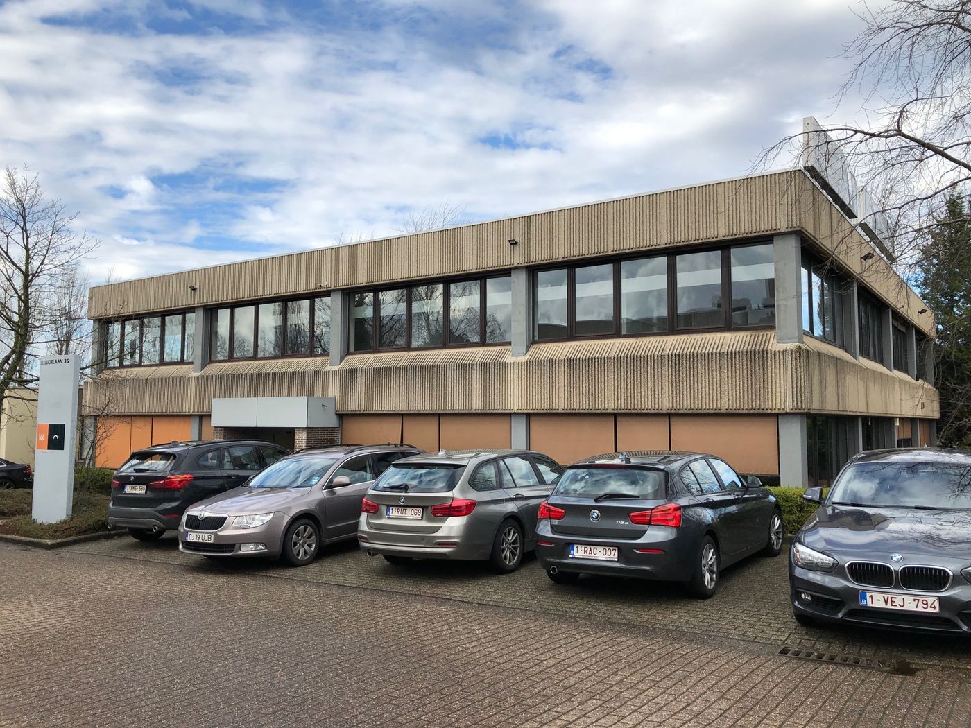 500 m² kantoorruimte nabij de R0 te Zaventem - photo 1