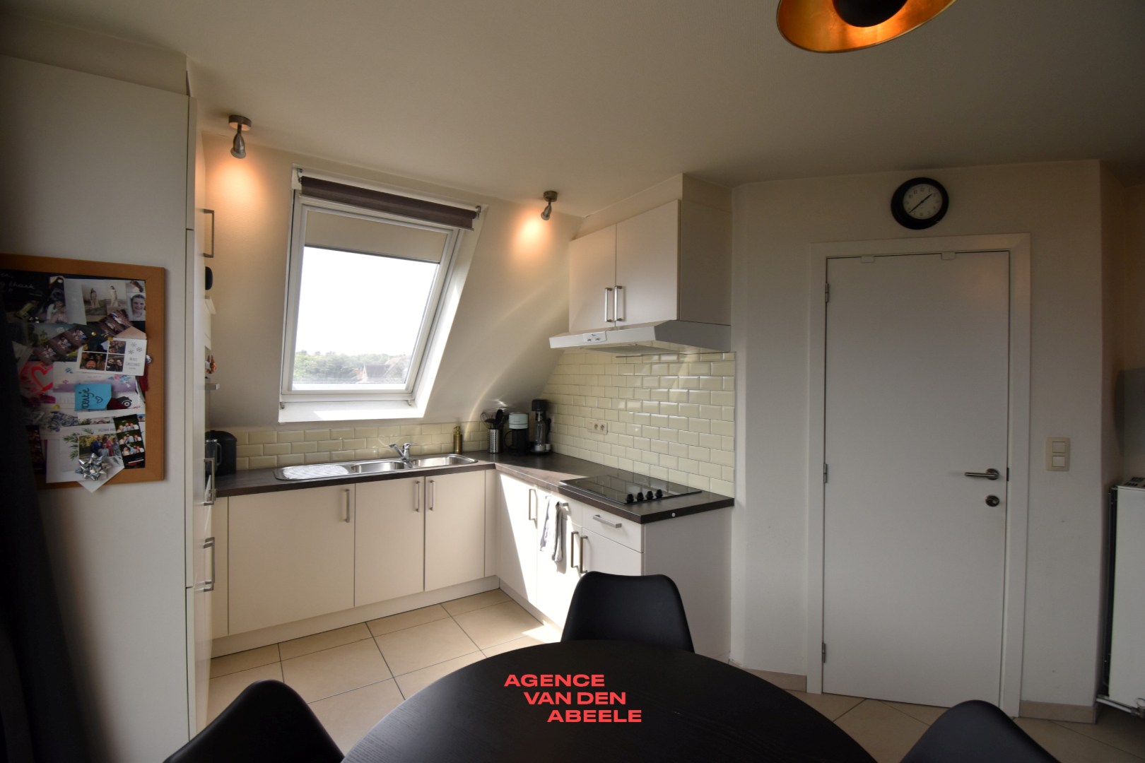 Appartement à vendre à Oostkamp avec 11 chambres - photo 4