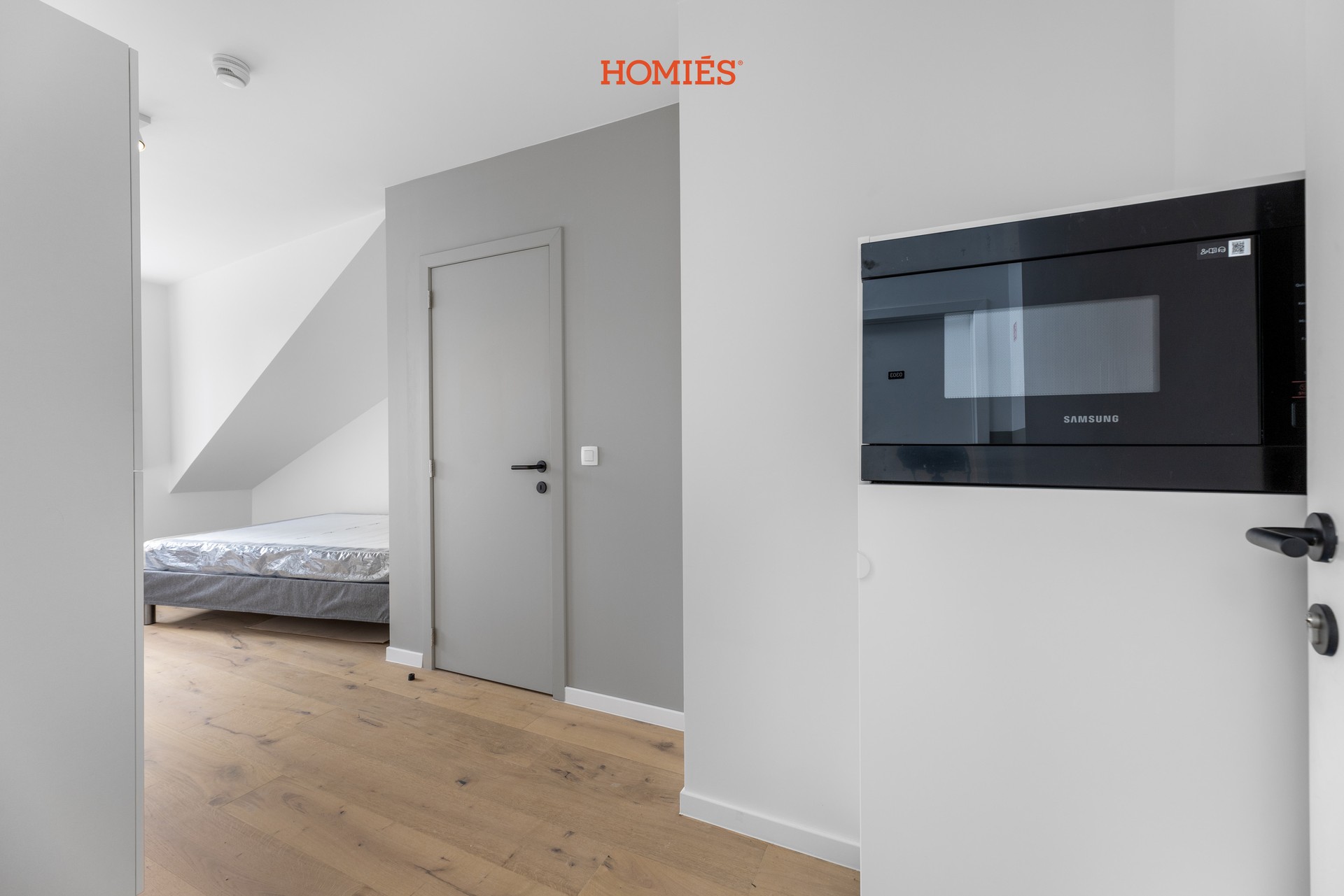Karaktervolle dakkamer met eigen sanitair - foto 3