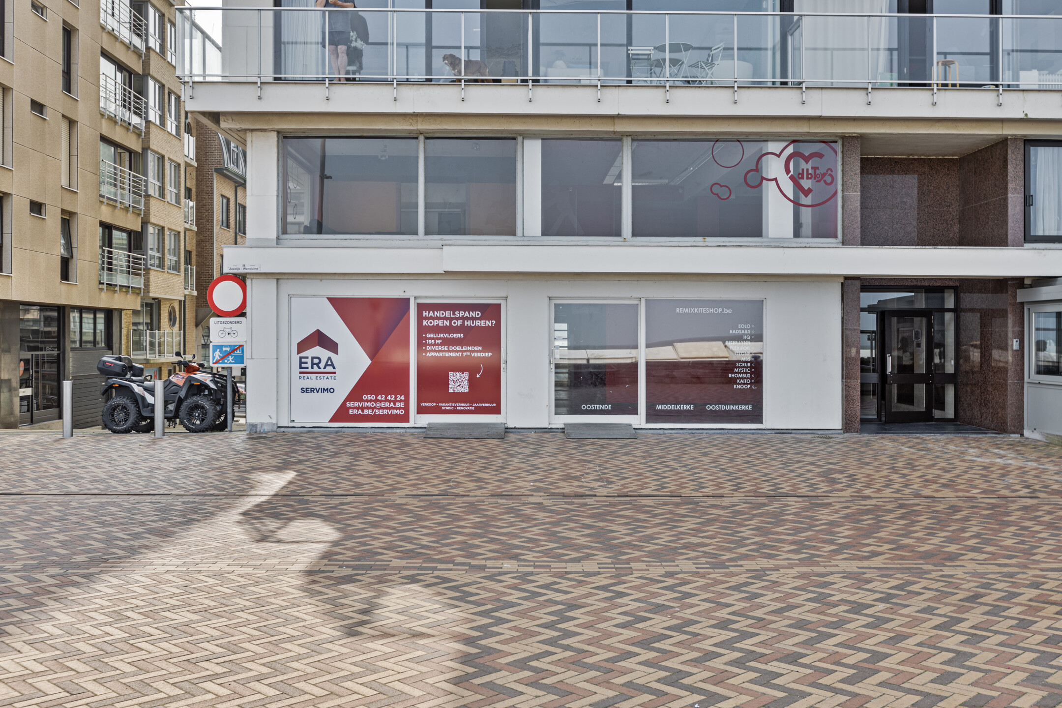 Handelspand met woonst te koop op de Zeedijk van Wenduine - foto 4