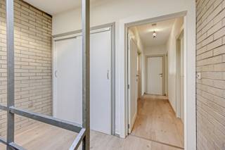 Zonnig appartement met ruime slaapkamers en groot terras vlakbij Leuven - EPC 221 kWh/m² - bewoonbare oppervlakte 99 m²Dit appartement heeft een...