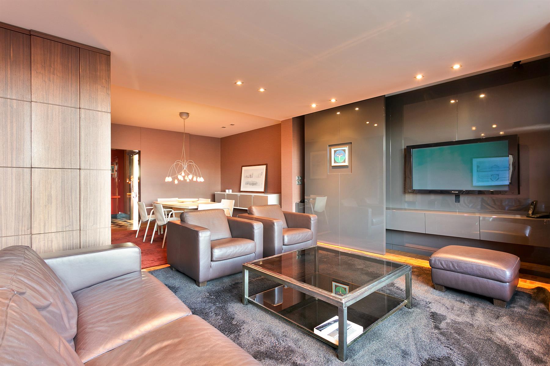 Gemeubileerd app. met uitzicht op het Stadspark - foto 1