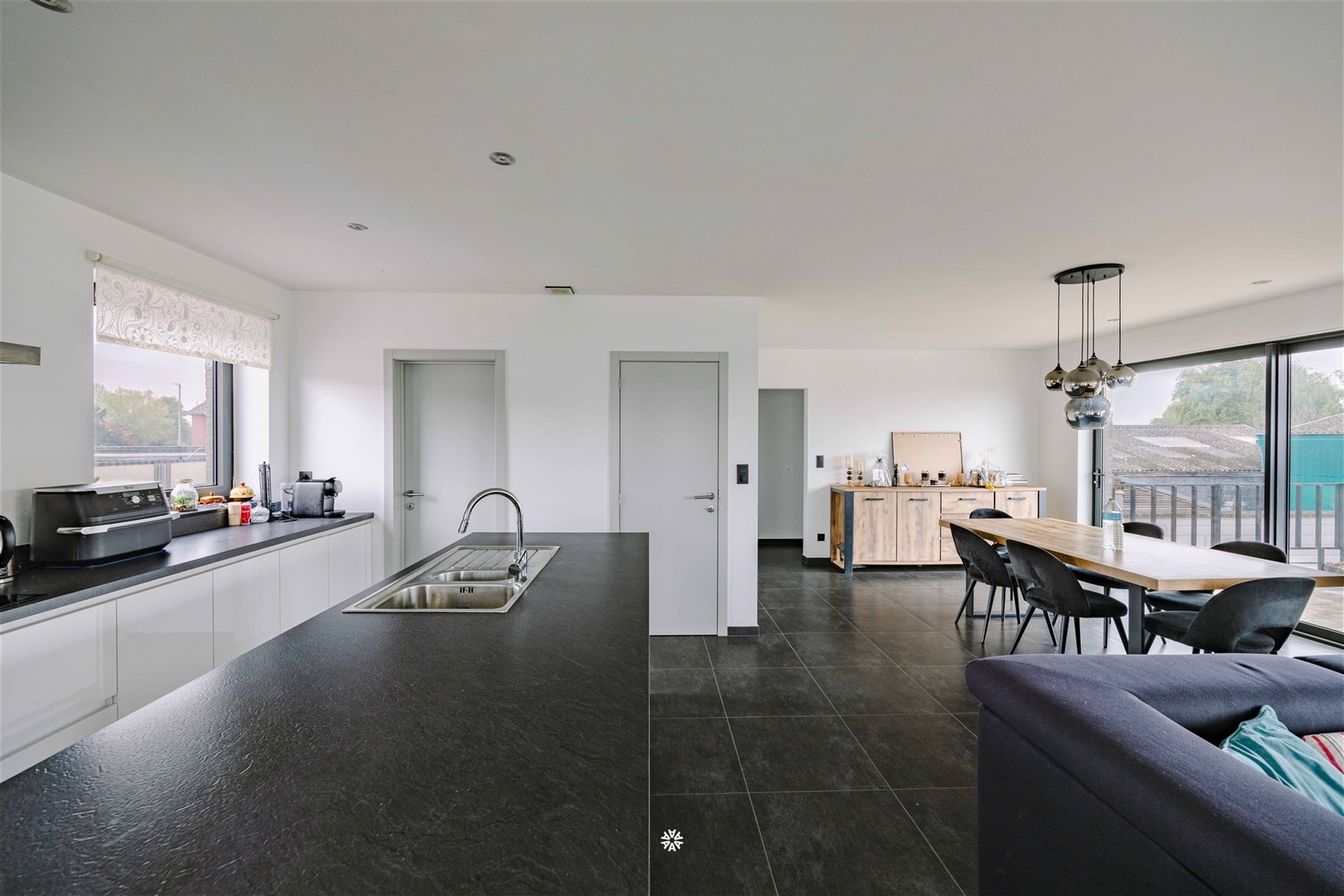 Ruime, energiezuinige woning (EPC A) met tuin te koop! - foto 5