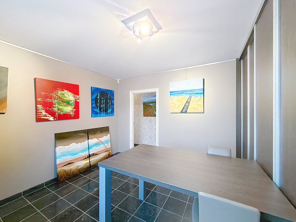 Spacieuse villa à louer à Sijsele avec un beau jardin et 4 chambres - photo 4