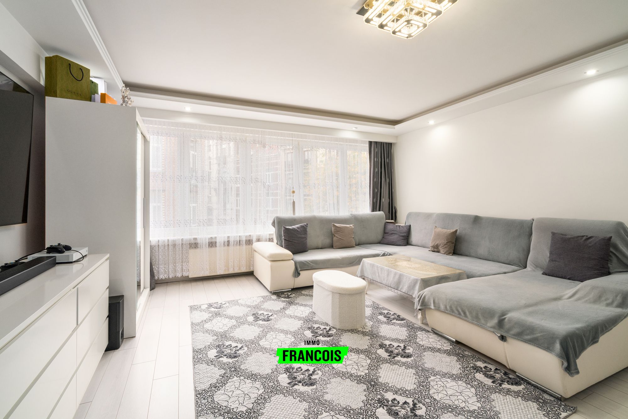 Apartment for sale in Schaerbeek with 2 bedrooms - photo 3