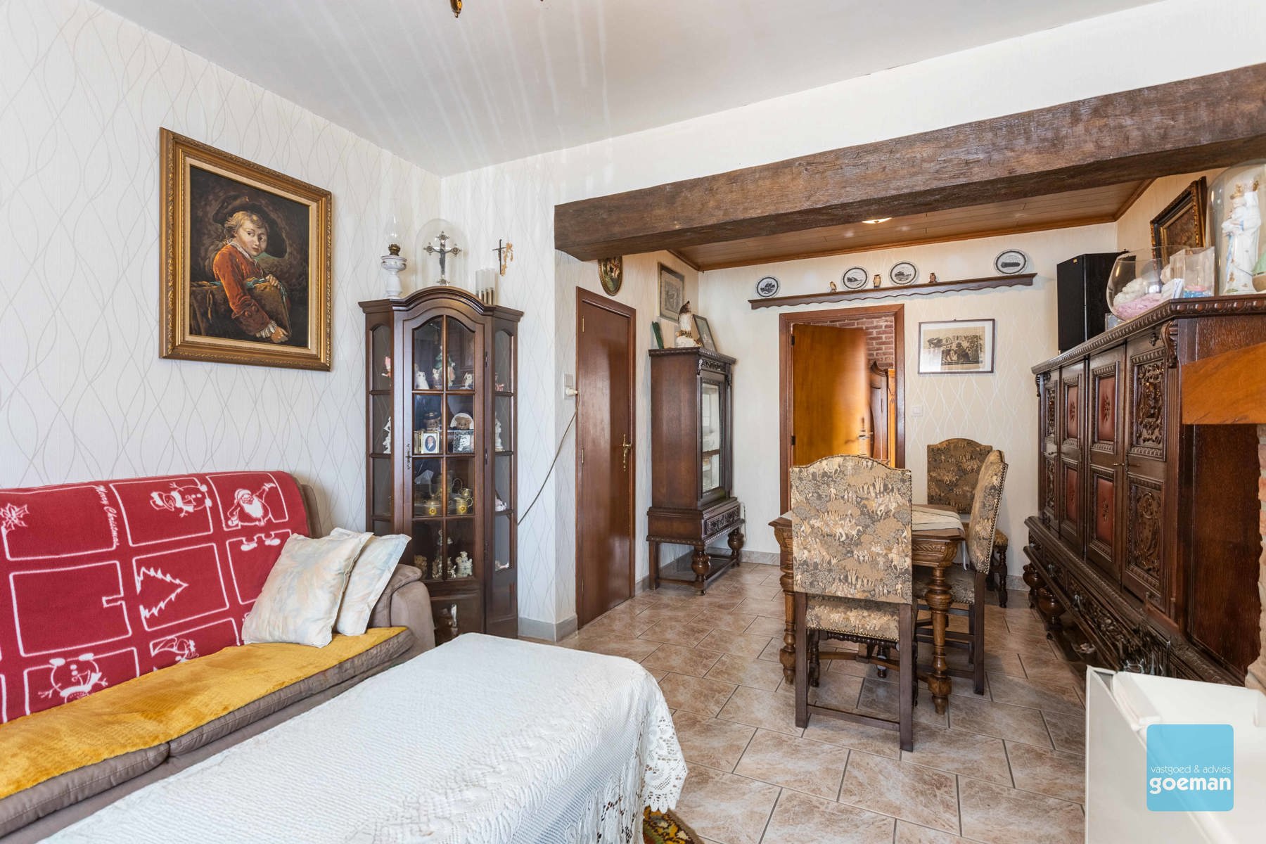 Op te frissen woning met prachtige tuin te koop in Wichelen. - foto 4